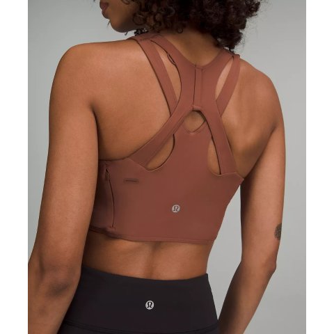 lululemon 发起 Align?十周年全球主题庆祝活动